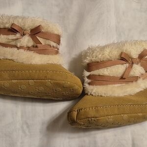 Cozy Tan Kids Shoes with Bow Accents